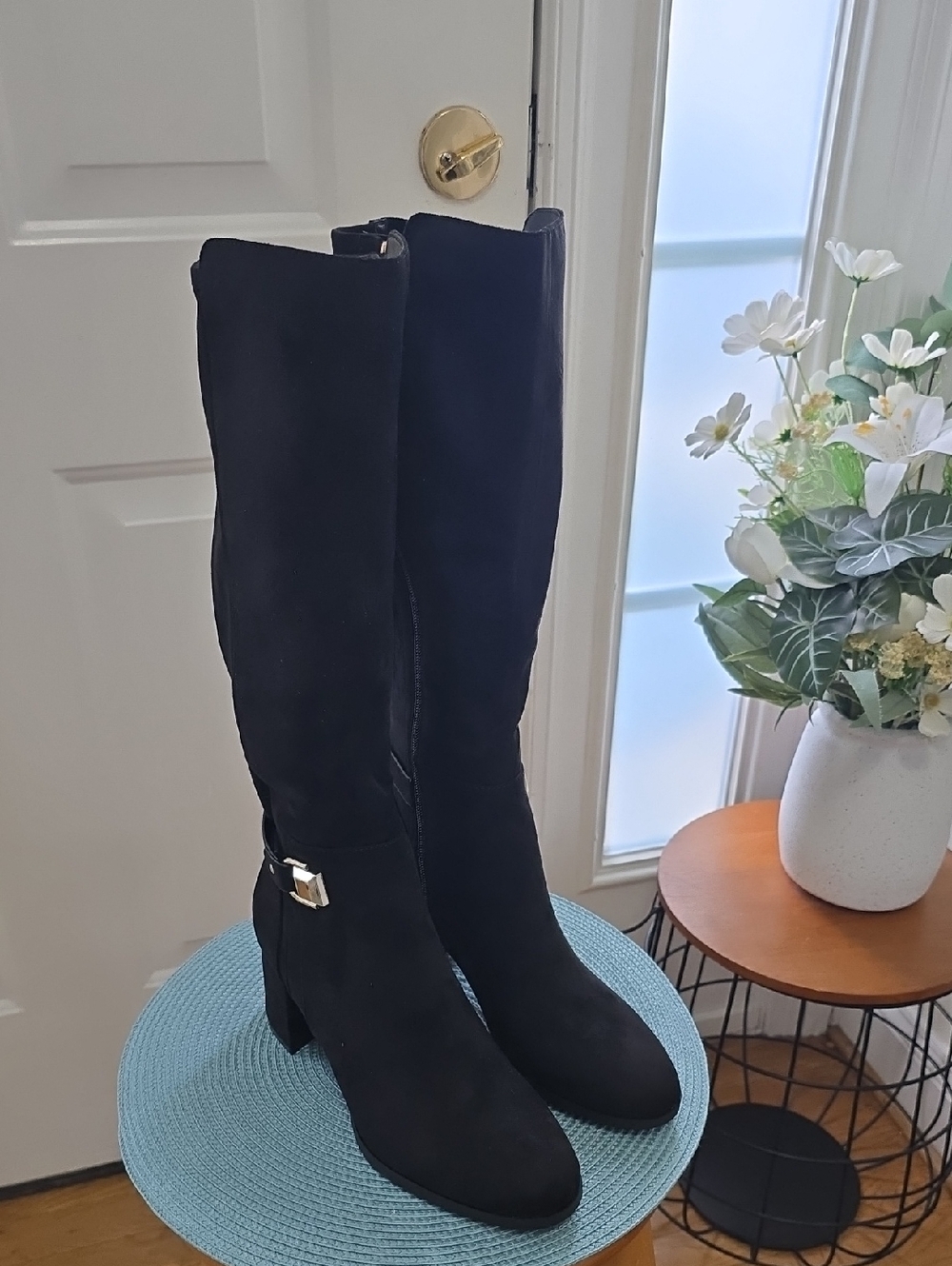 UNISA BRAND Women's Tall Black Suede Block Heel Boots SIZE 7.5